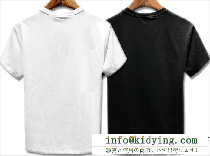 毎年人気春夏新作　DSQUARED2半袖tシャツスーパーコピープリントロゴディースクエアード コピー 通販　黒白2色　夏季大注目人気品　上質な素材感