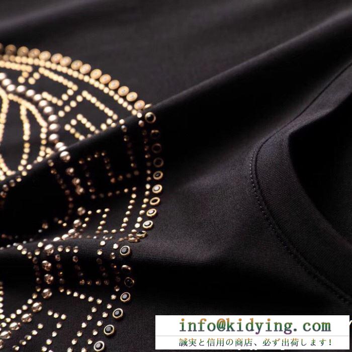 2019年春夏のトレンドの動向 半袖tシャツ versace ヴェルサーチ 2色可選 春夏新作完売雑誌掲載