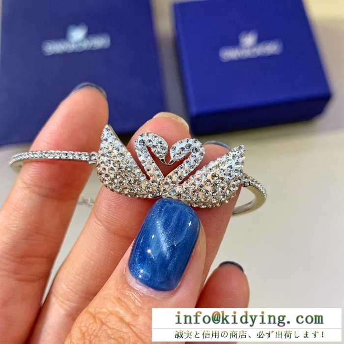 ブレスレット 2019年春夏のトレンドの動向 累積売上総額第１位 スワロフスキー swarovski
