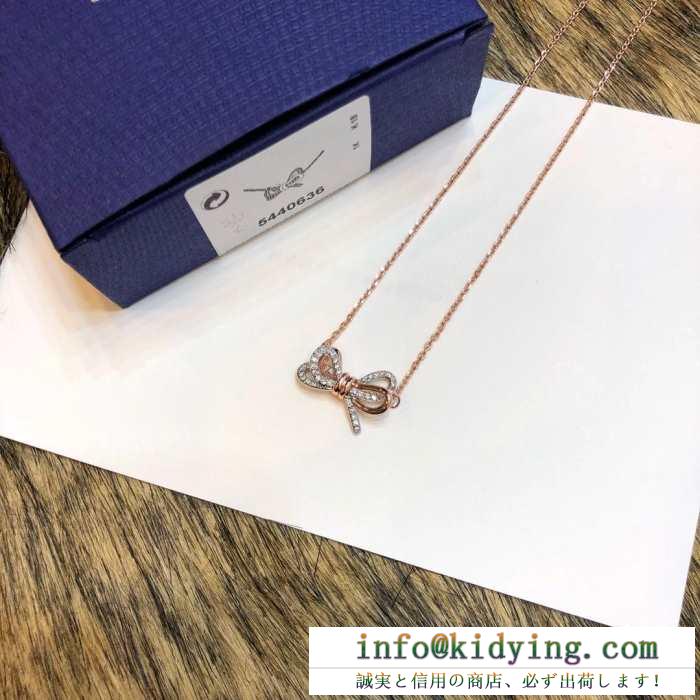 2019年春夏のトレンドの動向 スワロフスキー swarovski ネックレス 大人っぽい印象が素敵