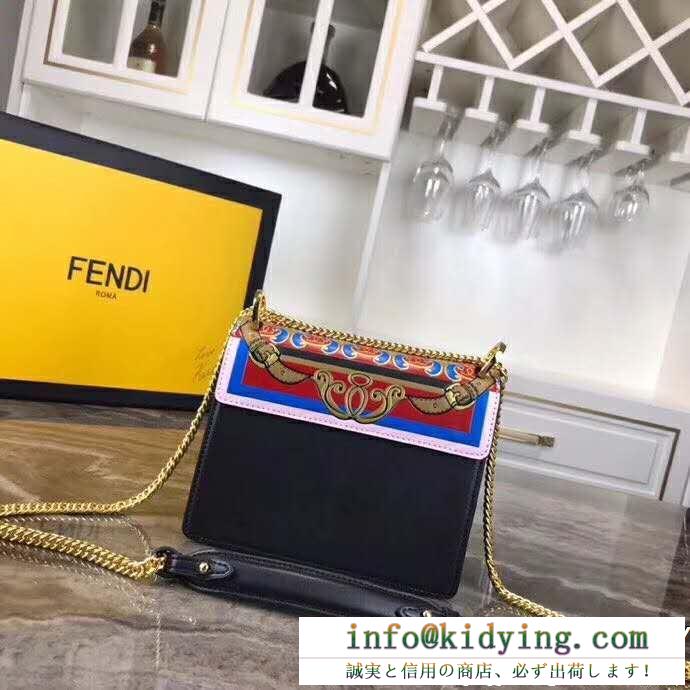 VIP 先行セール2019年夏 顧客セール大特価早い者勝ち フェンディ fendi 斜め掛けバッグ 4色可選