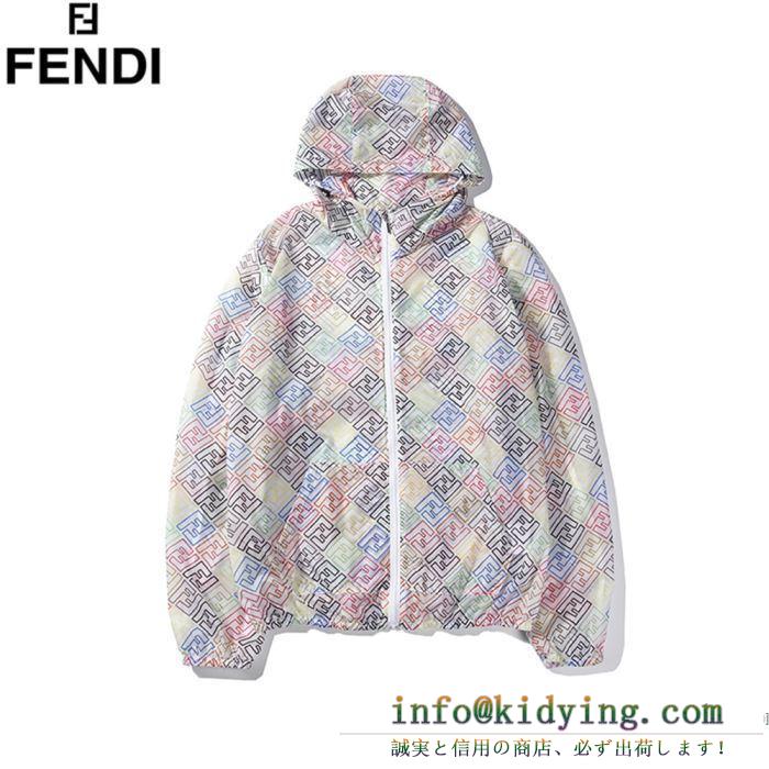 FENDI メンズ コート カジュアルな着こなしにおすすめ フェンディ コピー ファッション 通勤通学 コーデ ロゴ 品質保証