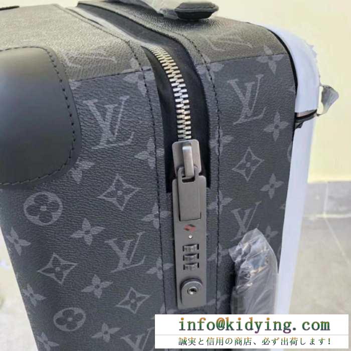 2019春夏にも引き続き大活躍！  ルイ ヴィトン LOUIS VUITTON  トランク 抜群の人気を集め