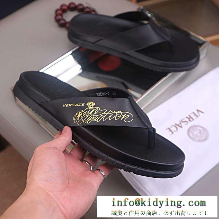 セレブたちにも愛用 versace ヴェルサーチ 靴 メンズ サンダル コピー 品質保証 ストリート プリント ブラック カジュアル