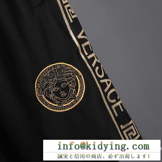 Tシャツ 新作 versace 大人カジュアル感を足すアイテム メンズ ヴェルサーチ スーパーコピー ブラック 2020限定 vip価格