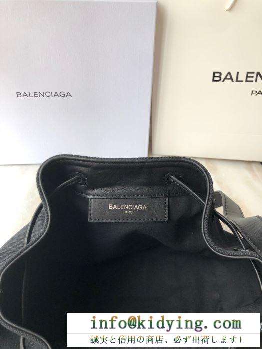 BALENCIAGA ショルダーバッグ 黒 ナチュラルで気品あるアイテム レディース バレンシアガ コピー 通勤通学 品質保証