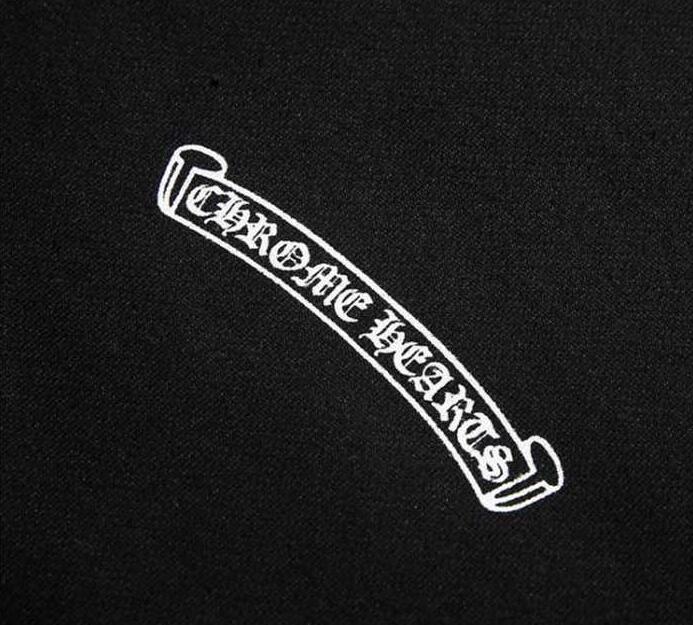 秋冬着回し度抜群なChrome hearts、クロムハーツのメンズフード付きのパーカー.