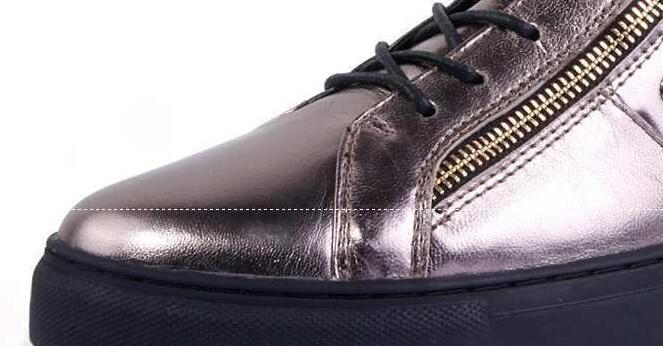 履き心地がいいジュゼッペ ザノッティ、giuseppe zanottiのインソールスニーカー 靴.