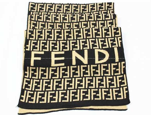秋冬のフェンディ スーパーコピー、fendiの心地も快適な男女兼用マフラー.