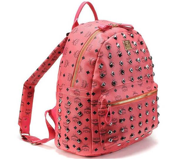 超大容量のエムシーエム コピー、mcmのスダッズ装飾する赤いレディースリュックバッグ.