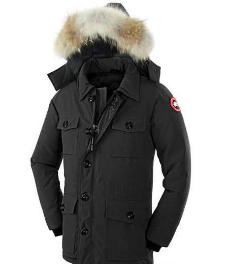 高品質なカナダグース、Canada gooseの上品な雰囲気を醸し出す保温性のメンズロングダウンジャケット.