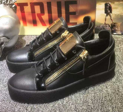 上質 流行アイテム ジュゼッペ ザノッティ コピー giuseppe zanotti スニーカー シューズ 通学