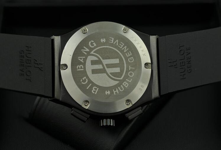 ウブロ 時計 ビッグバン ウニコ ブラック セラミック ブレスレット お気に入りの自動巻き 5針 hublot メンズウォッチ.