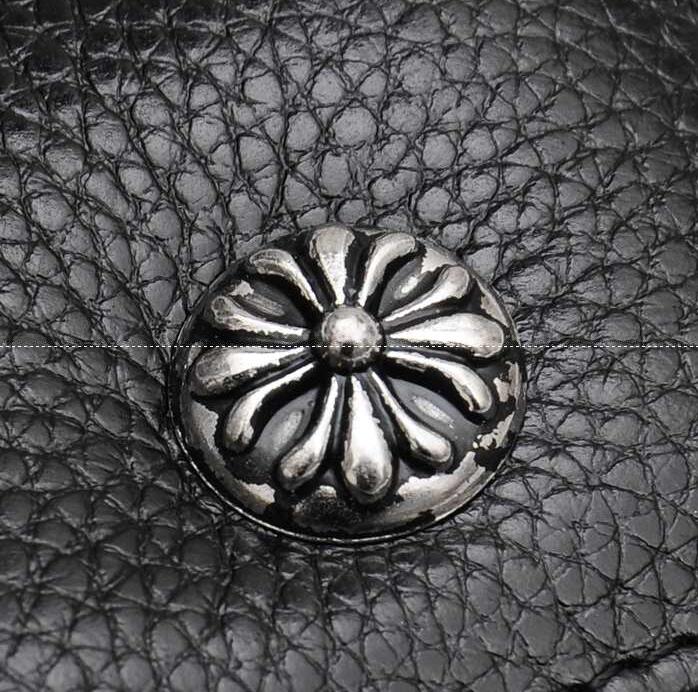 クロスボタンのクロムハーツ 財布 スーパーコピー メンズウェーブウォレット chrome hearts ブラック ヘビーレザーの2折り長財布.
