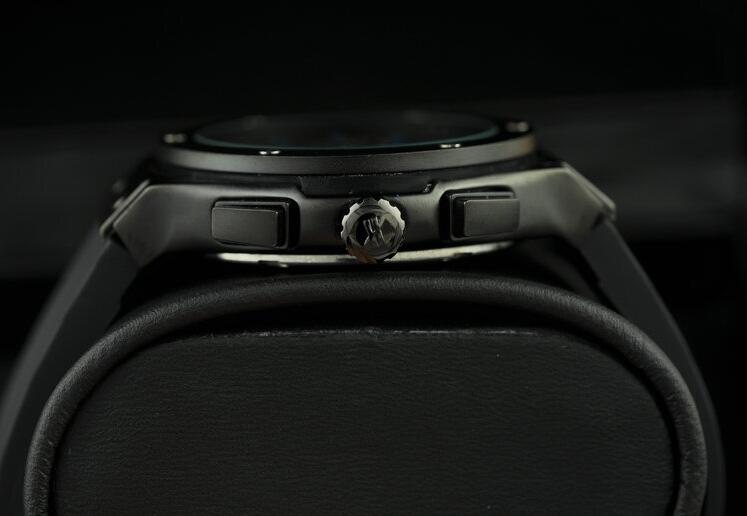 ウブロ 時計 ビッグバン ウニコ ブラック セラミック ブレスレット お気に入りの自動巻き 5針 hublot メンズウォッチ.