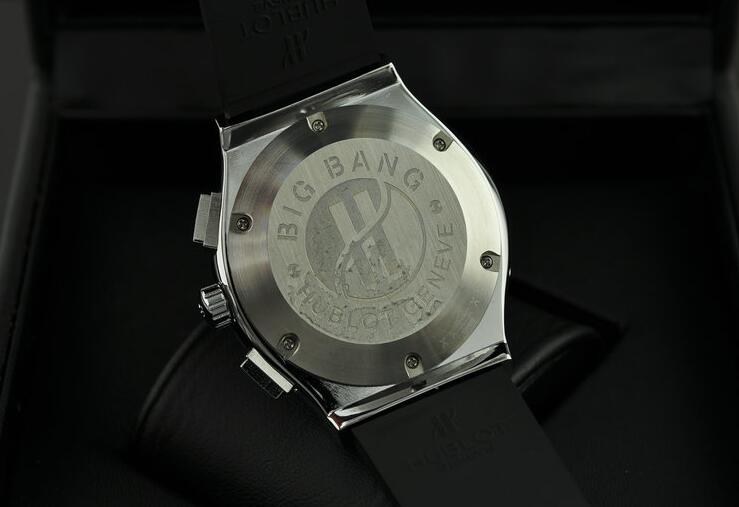 ステンレス ラバー メンズ hublot カレンダー付き 赤い文字盤 ウブロ ビッグバン 赤字超特価安いメンズ腕時計.