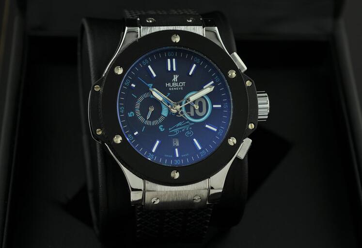 ステンレス ラバー メンズ hublot カレンダー付き 赤い文字盤 ウブロ ビッグバン 赤字超特価安いメンズ腕時計.