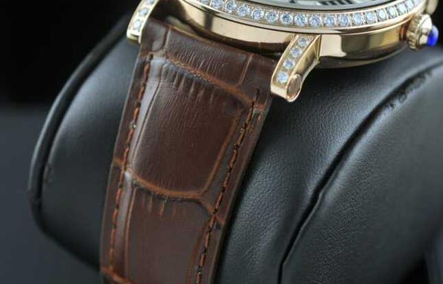 魅力の半自動卷腕時計　CARTIER　カルティエ時計 メンズ　日本製クオーツ 2針 44mm腕時計