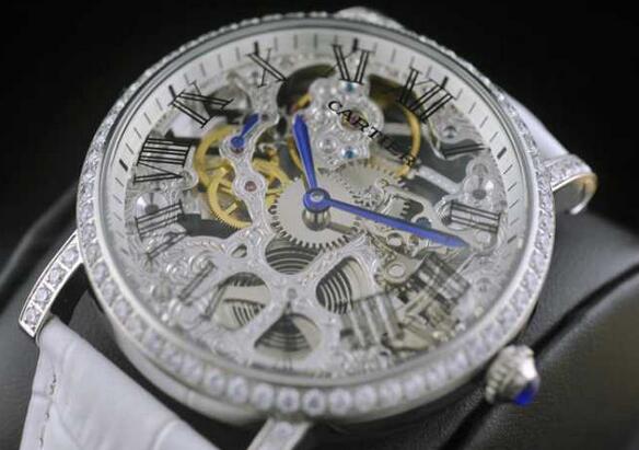 日本製クオーツカルティエ 時計 スーパー コピー CARTIER 　2針クロノグラフ半自動卷き腕時計