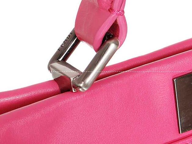 大容量の赤色 fendi フェンディ ピーカブー 人気通販 レディースハンドバッグ ショルダーバッグ.