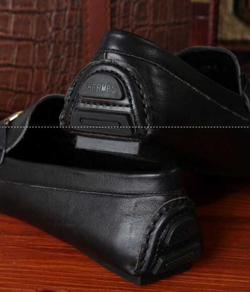 限定セール新品のエルメス レザー h 金具 黒とネイビーの2色選択 hermes メンズローファー 靴.