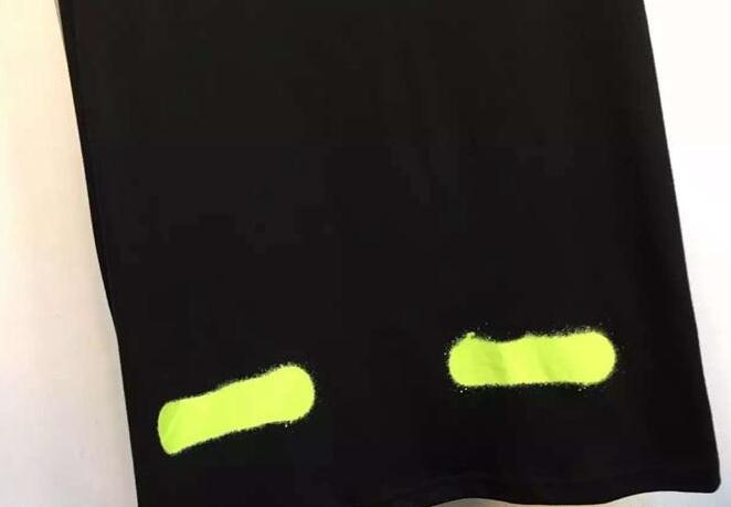 オフホワイト off-white メンズタンクトップ カットソー ビッグ ノースリーブ ストリート インナー 肌着 黒と白の2色夏服.