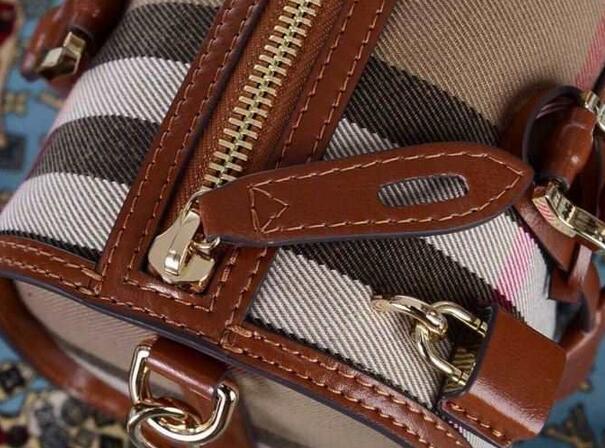 大活躍 バーバリー burberry 洗練されたデザイン バッグ人気ブランド レディース