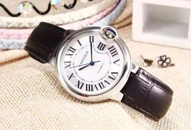 格安　カルティエ CARTIER バロンブルー WSBB0007  気品あふれる時計 レディース
