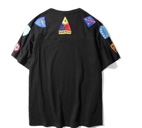 お洒落なOFF-WHITE オフホワイトシャツコーデ カジュアル気味のシャツ 3色可選