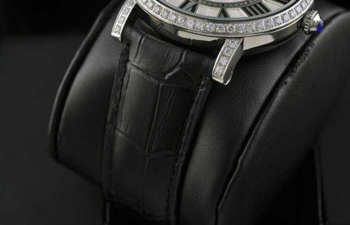 カルティエ コピー cartier バロンブルー 自動巻き お得低価のメンズ腕時計 ブラックレザー ホワイト文字盤 w6920046.