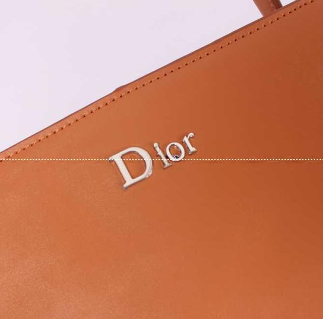 お洒落なディオール バッグ レディース 最安値お買い得なdior ブラウン レディースショルダーバッグ ハンドバッグ.