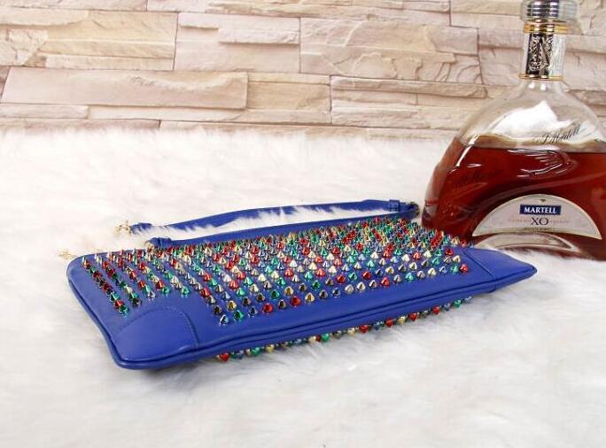 CHRISTIAN louboutin クリスチャン ルブタン 偽物 スパイクスダッズ 2way チェーンレディースショルダーバッグ クラッチバッグ マルチ 1175134.