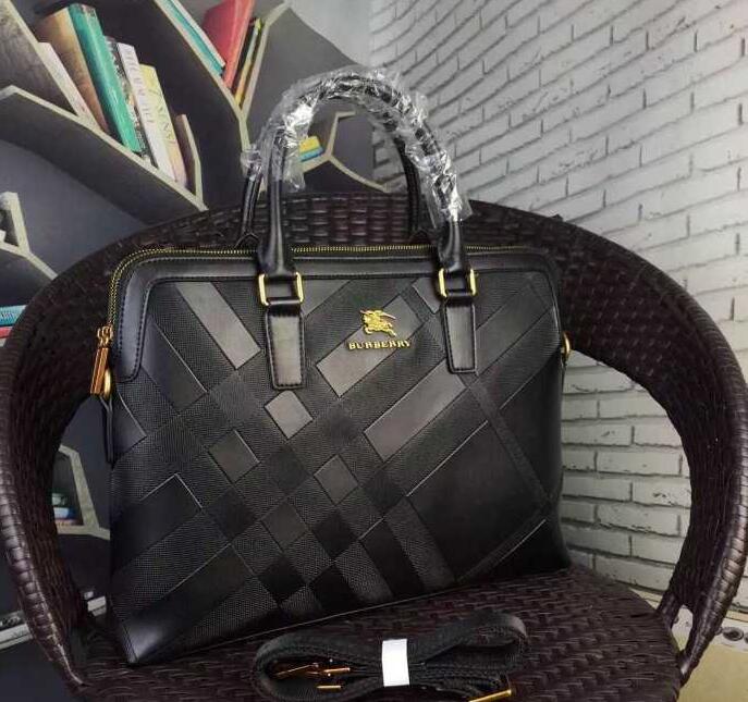 魅了されているBURBERRY バーバリー バッグ コピー 今季人気販売するアイテム