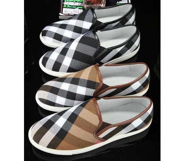 季節感を感じれるバーバリー スーパー コピー　BURBERRY スリップオン  2色可選 大活躍しているシューズ