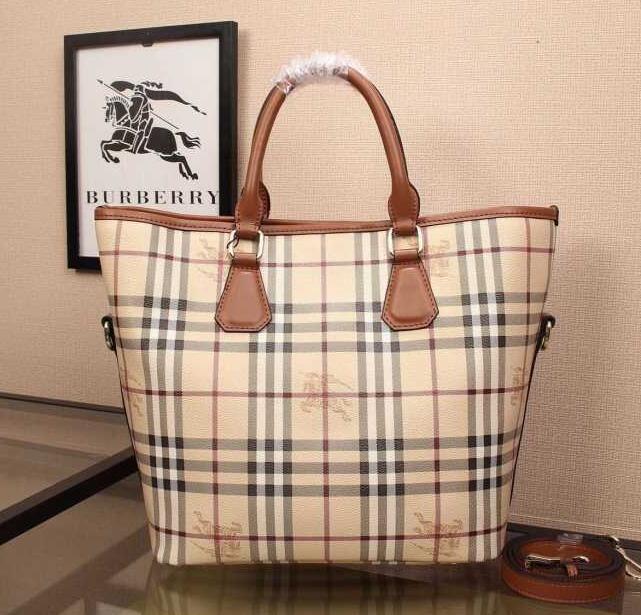 今季人気 burberry 品格のあるデザイン バーバリーバッグ レディース