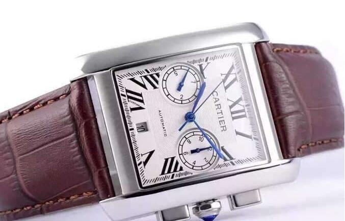 CARTIER カルティエ スーパー コピー 自動巻き 5針クロノグラフ 日付表示 生活防水出来る コーティングガラス 数量限定セール メンズ腕時計.
