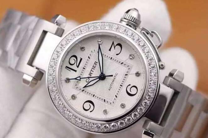 知的な上品カルティエ 手巻き時計 コピー cartier 高品質を演出する腕時計
