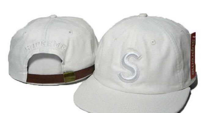 大活躍SUPREME シュプリーム 大人気　17SS キャップ 帽子 CORDUROY S LOGO 