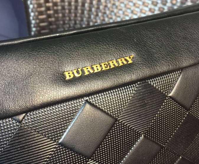 おしゃれなバーバリー コピーburberry 大容量のポーチ バッグ