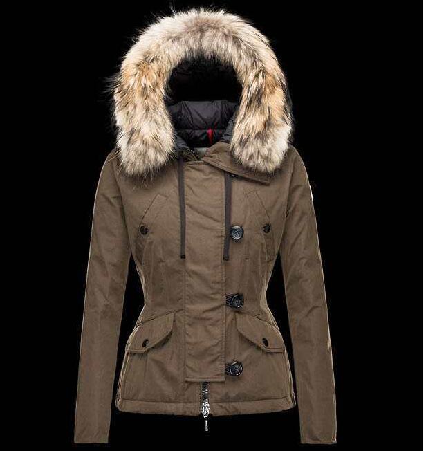 品質が良いモンクレール ダウン 偽物  MONCLER  女性用ダウンジャケット