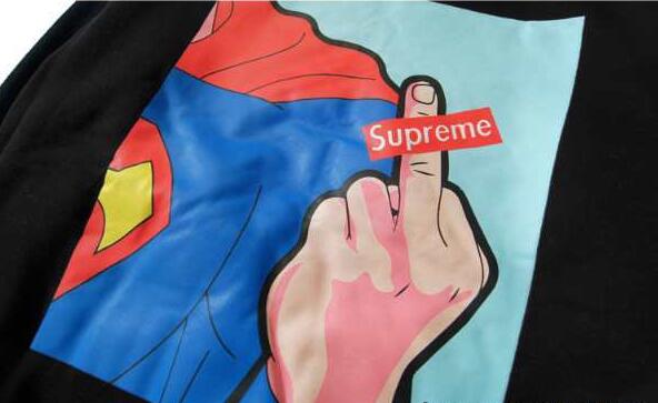 SUPREME シュプリーム パーカー 17aw スウェット ロゴ プルオーバー プルパーカー メンズ ブラック.