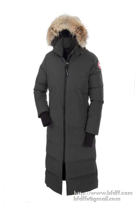 高級感あるセレブ風2017秋冬物Canada gooseダウンジャケットレディーススーパーコピーshelburne down parka ロング 7色可選 カラバリ