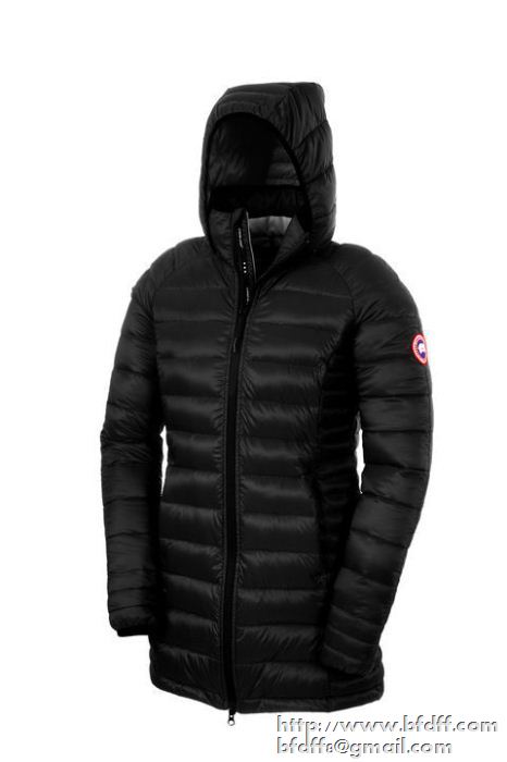 高評価の人気品2017秋冬CANADA gooseカナダグース ダウンジャケットコピーcamp down hooded jacket 2色可選
