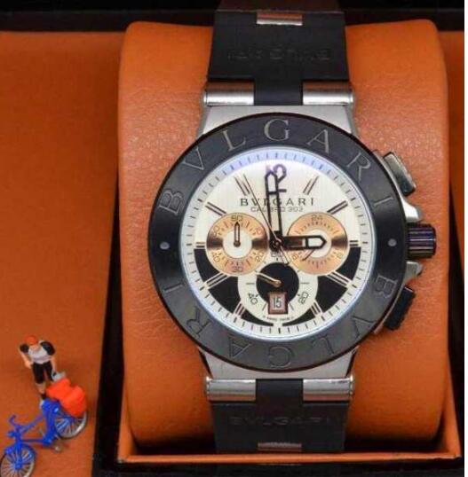 絶大な存在感 BVLGARI ブルガリ時計 コピー クオーツ ムーブメント 腕時計 3色可選