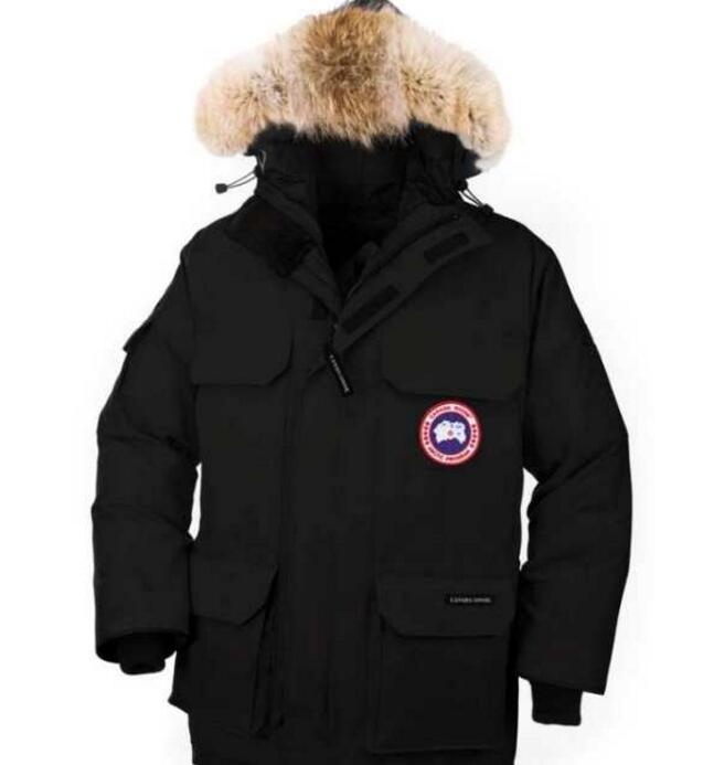 優れた保湿性カナダグース CANADA GOOSE シタデルパーカー フードファー 4567JM　有名人に愛用できるダウンジャケット