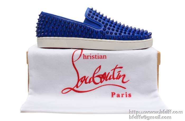 落ち着いた感覚2017秋冬物Christian louboutin クリスチャンルブタン スニーカーコピー ブルーシューズ スパイク靴