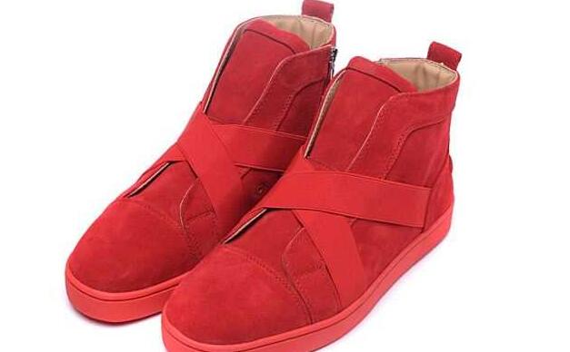 手頃な値段 CHRISTIAN LOUBOUTIN  ルブタン コピー  着心地と安定感抜群シューズ