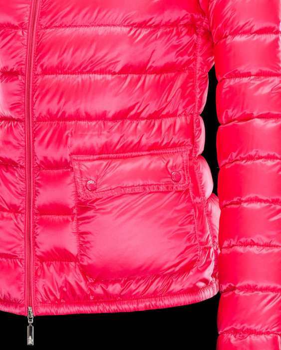 人気新品★超特価★MONCLERモンクレールダウンレディース ダウンジャケットコピー ダウンコート ローズレッド