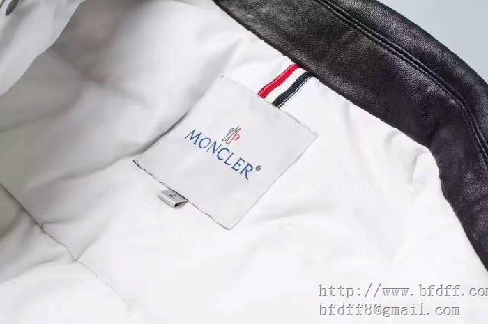 高レベルの保温性MONCLER モンクレールダウンメンズ ダウンジャケット偽物 革ジャケット ダウンコート