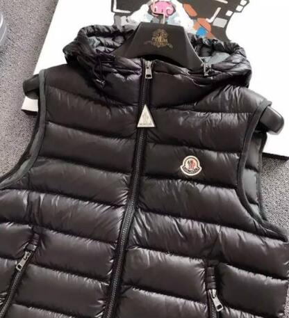 薄手のモンクレールメンズダウンベストMONCLER キルティングダウンアウターインナーブラック